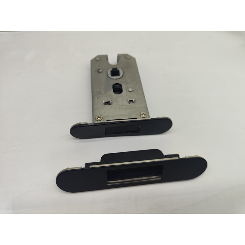 Magnetna ključavnica za lesena vrata